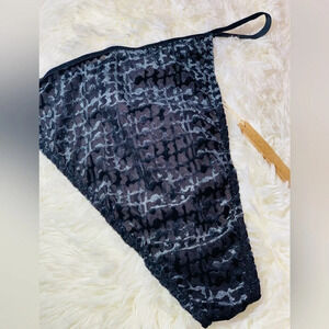 Skims Velvet String Thong, Black, 4X